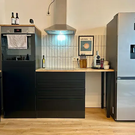 Karl Flats - Netflix - Parkplatz - Balkon Apartmán *