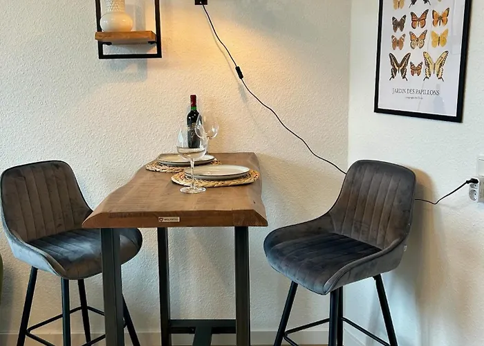 Karl Flats - Netflix - Parkplatz - Balkon Appartement *